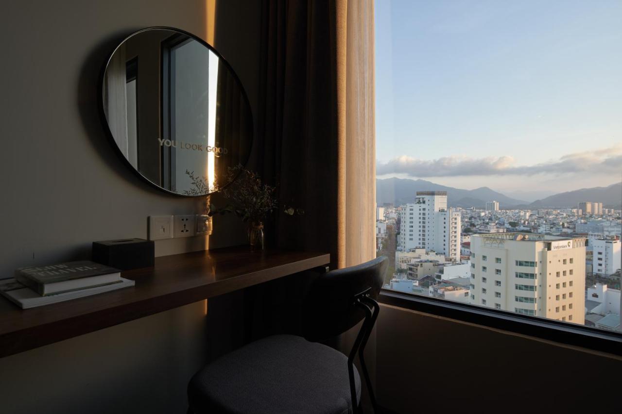 Em Oi Boutique Hotel Nha Trang Esterno foto