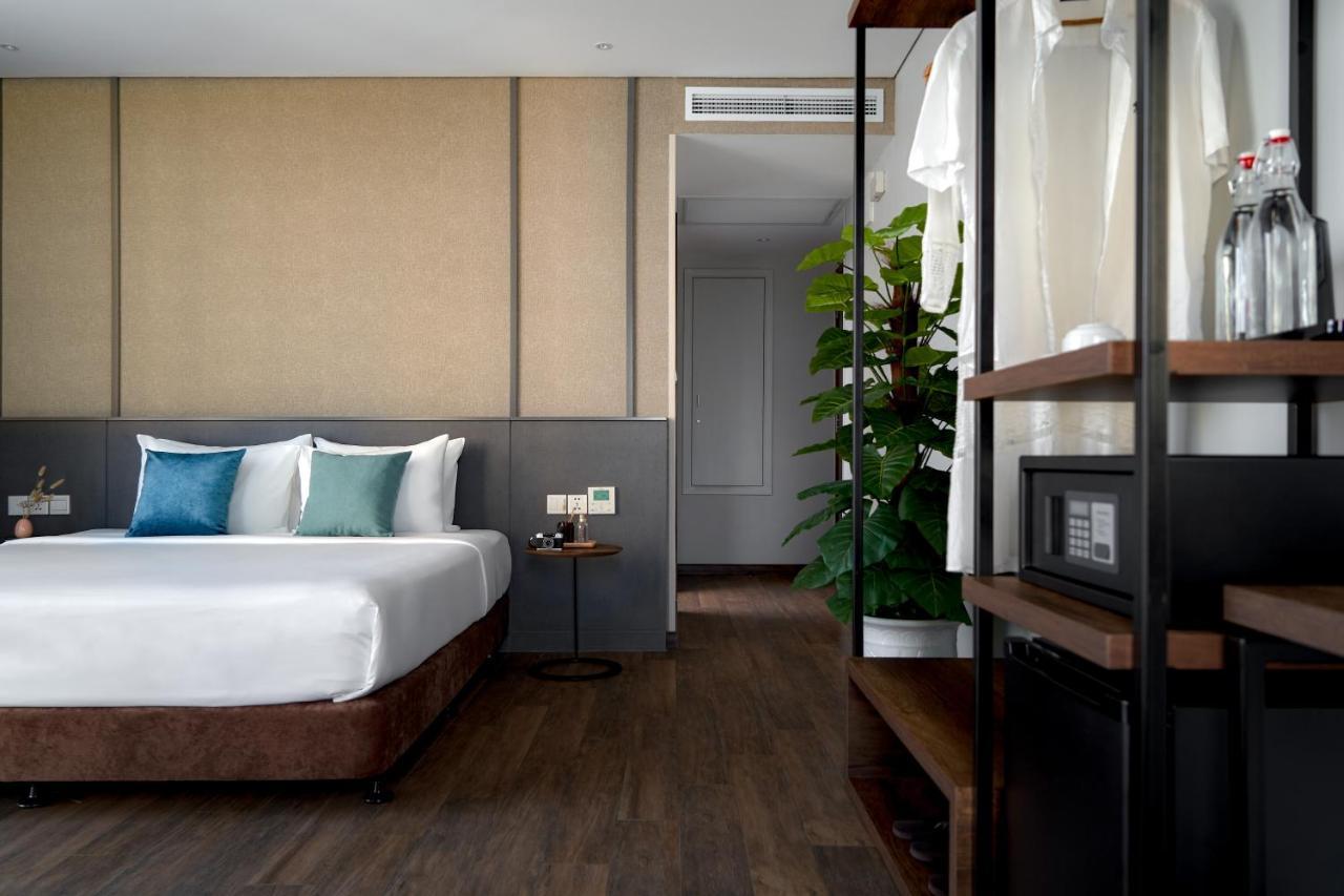Em Oi Boutique Hotel Nha Trang Esterno foto