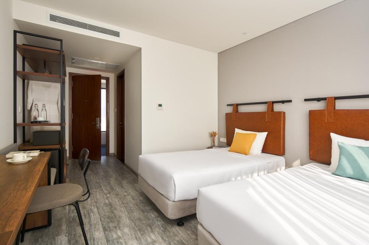Em Oi Boutique Hotel Nha Trang Esterno foto