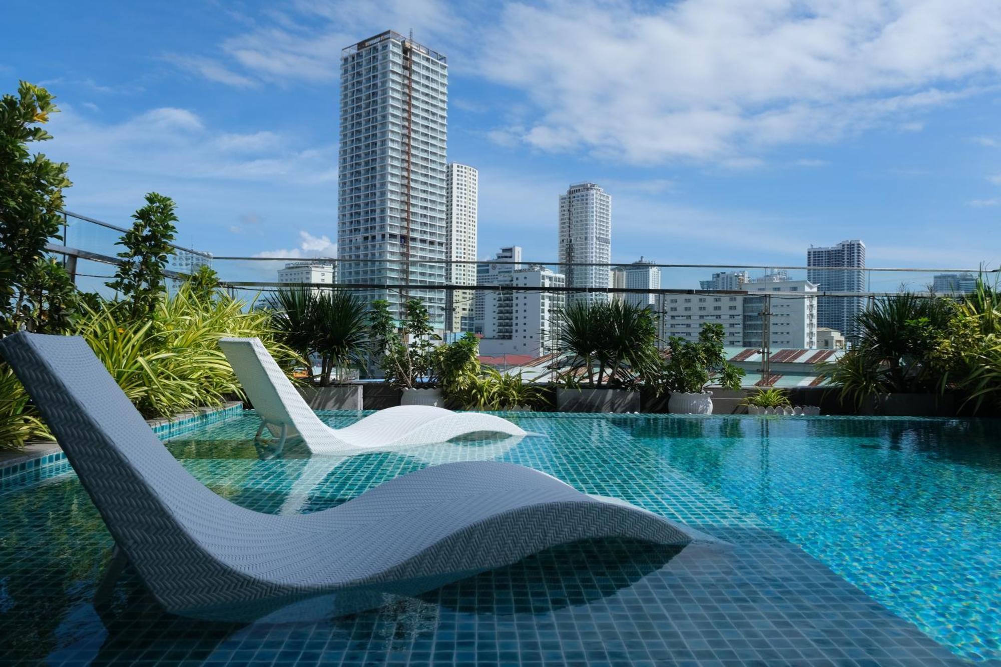 Em Oi Boutique Hotel Nha Trang Esterno foto