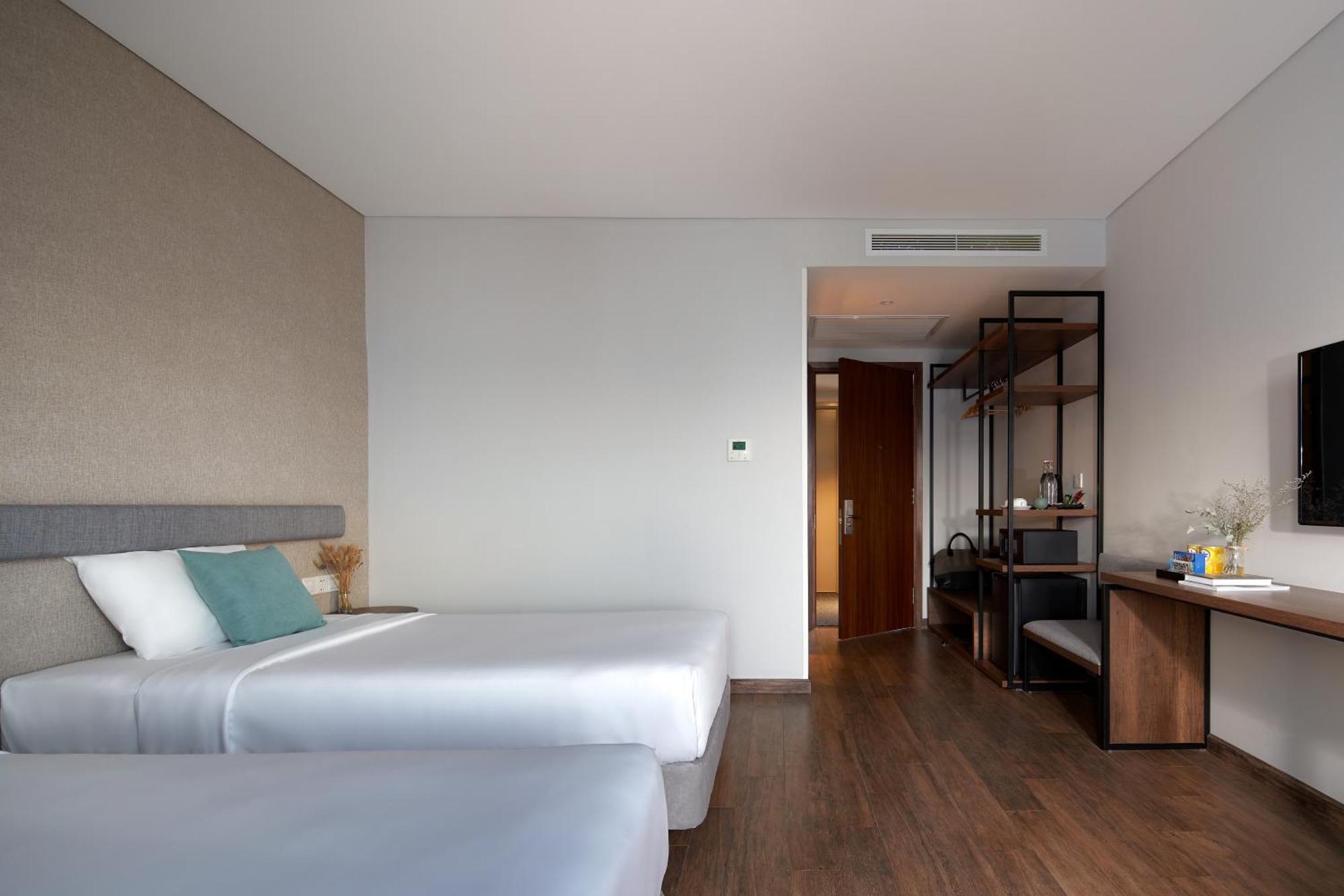 Em Oi Boutique Hotel Nha Trang Esterno foto