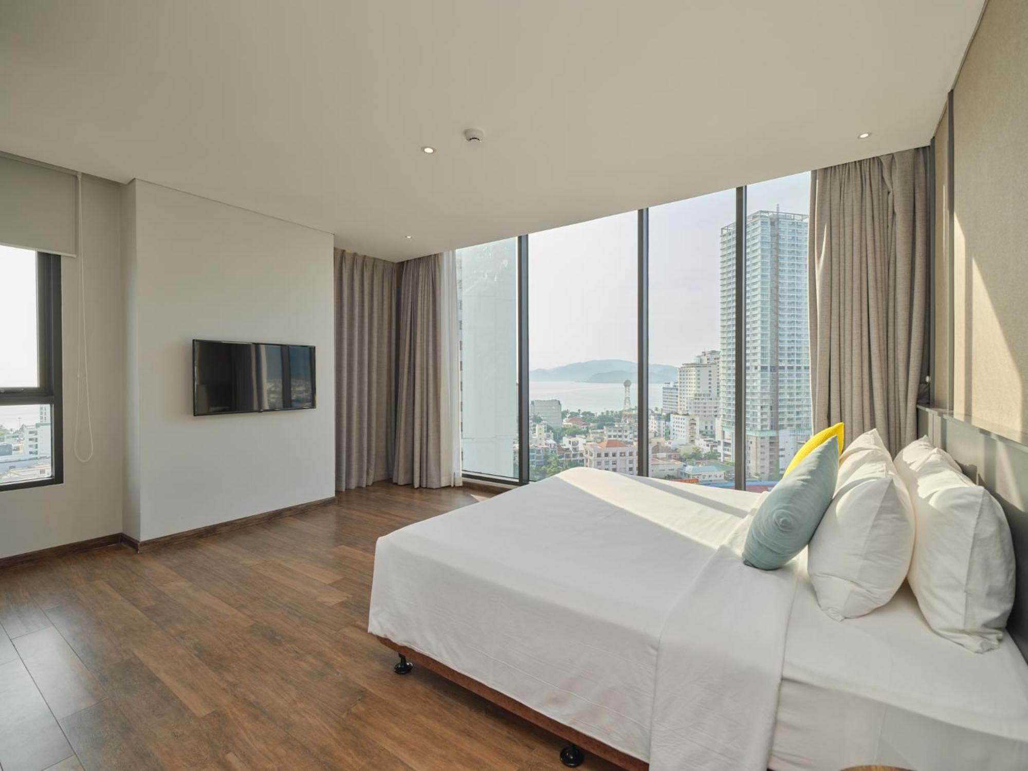 Em Oi Boutique Hotel Nha Trang Esterno foto
