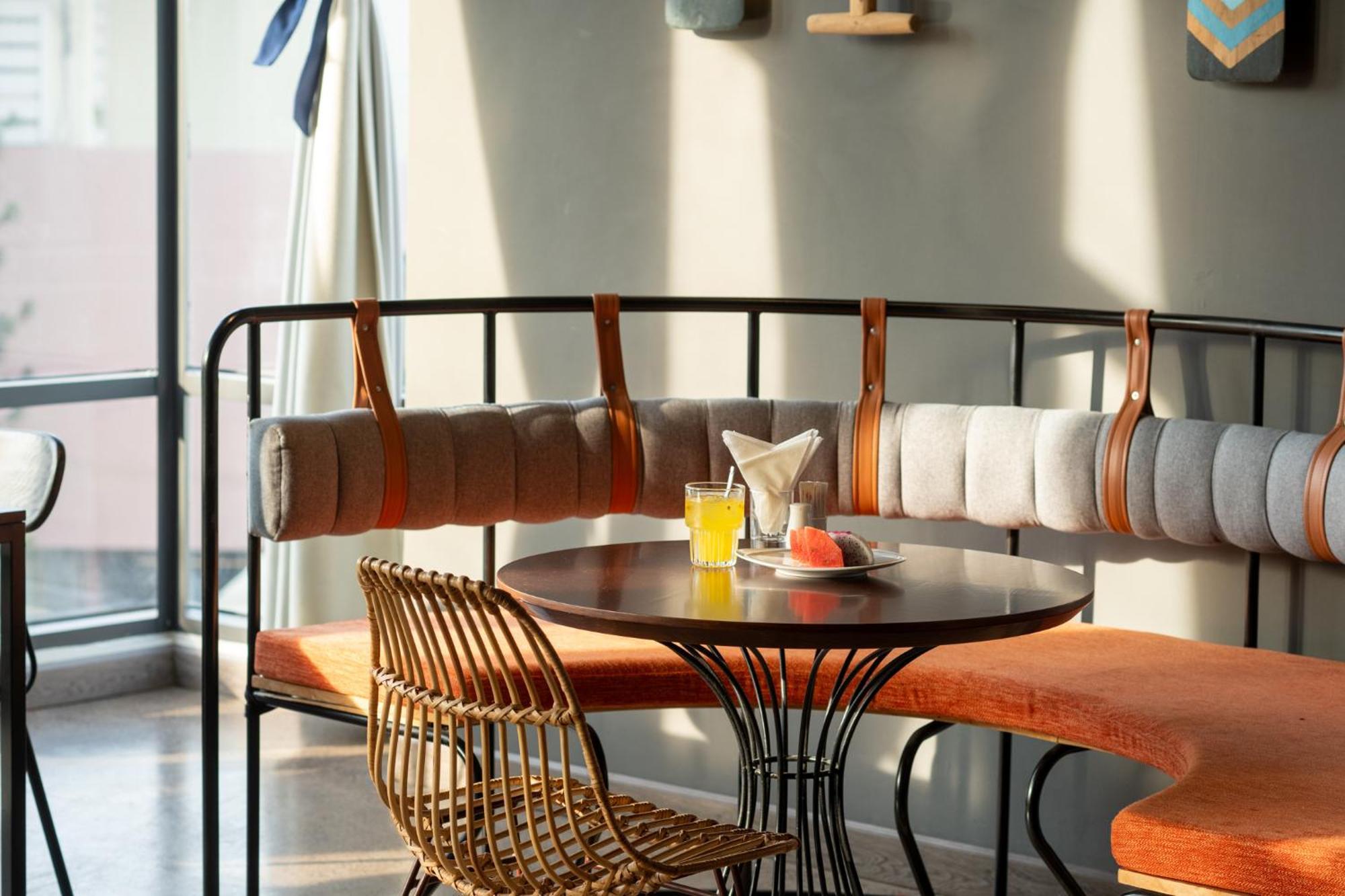 Em Oi Boutique Hotel Nha Trang Esterno foto