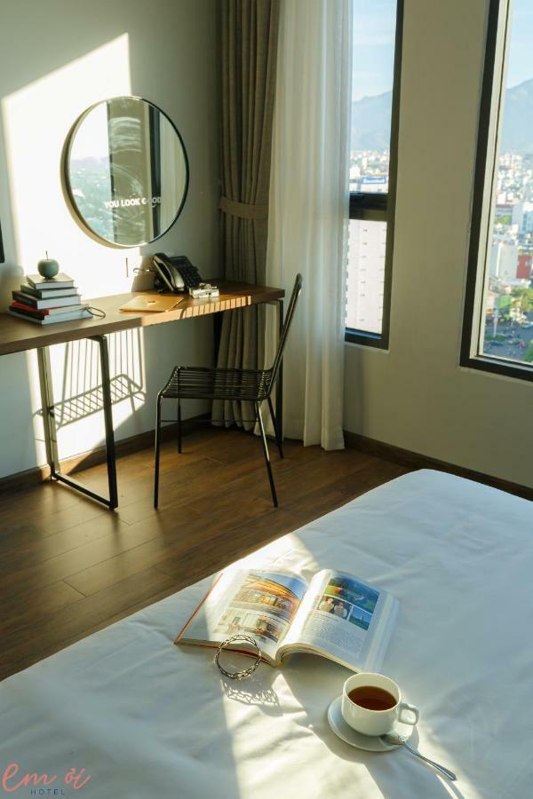 Em Oi Boutique Hotel Nha Trang Esterno foto