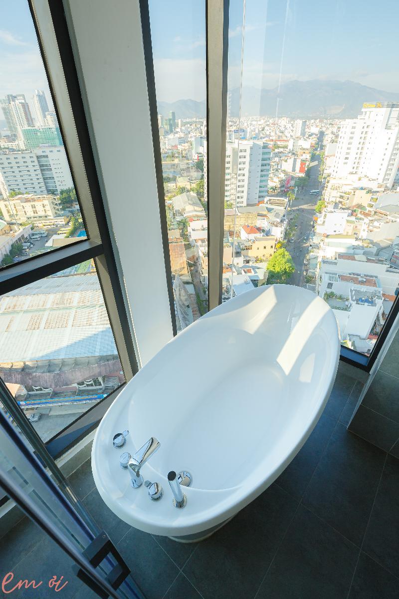 Em Oi Boutique Hotel Nha Trang Esterno foto